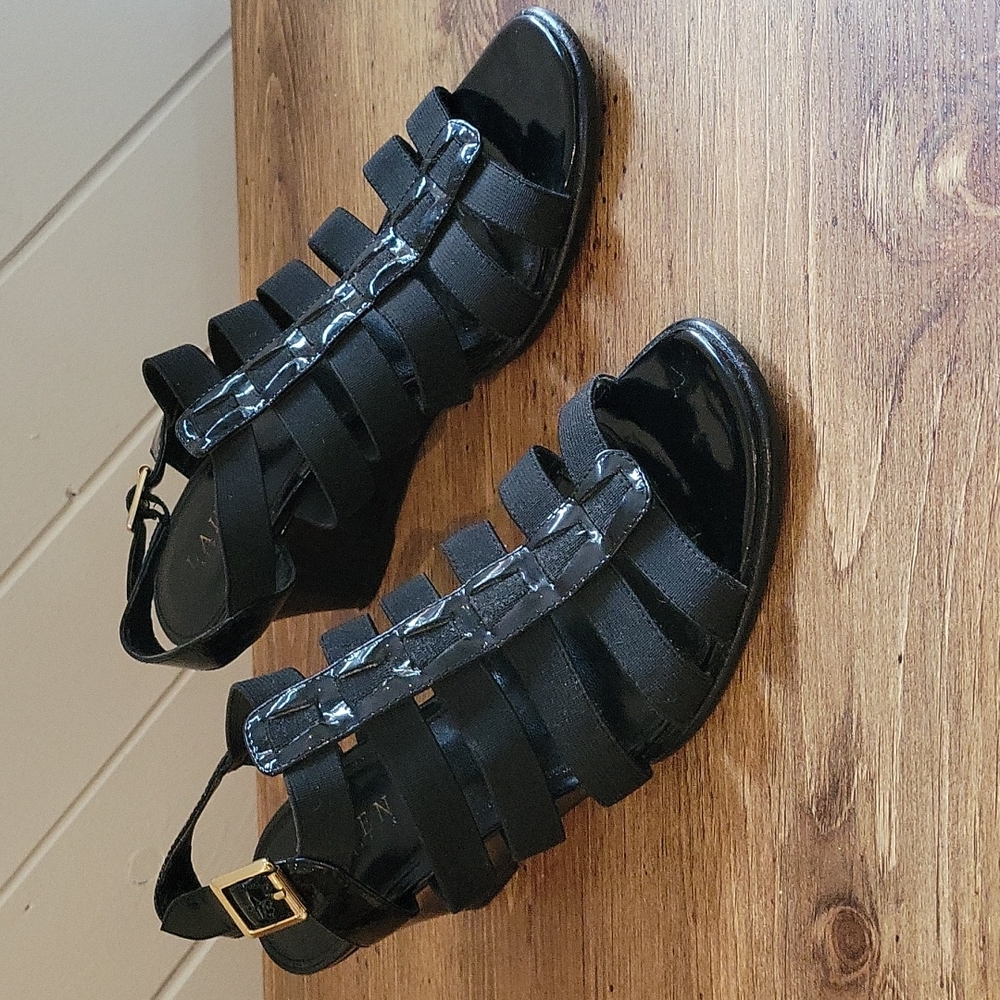Womens sandals